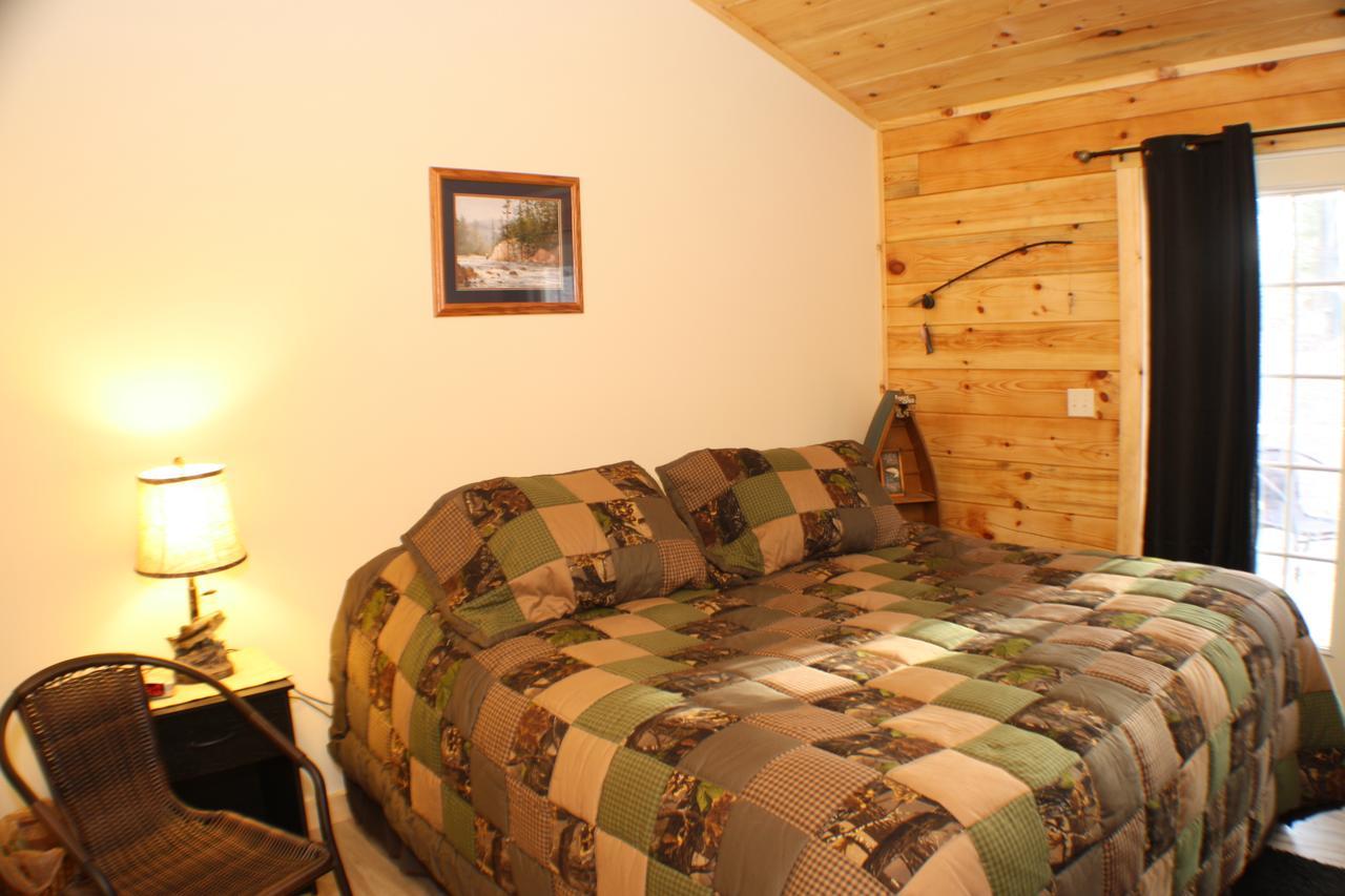 The Old Tioga Inn Bed And Breakfast Fairmount Springs Room photo